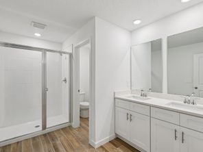 7458 Everett Forest Dr (Davenport)