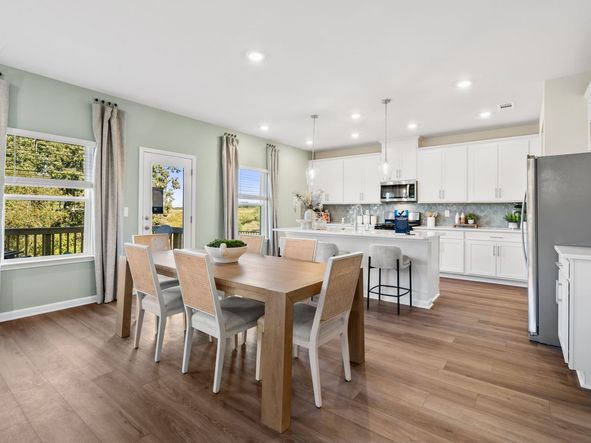 Enjoy dinner parties with friends in the functional dining area.