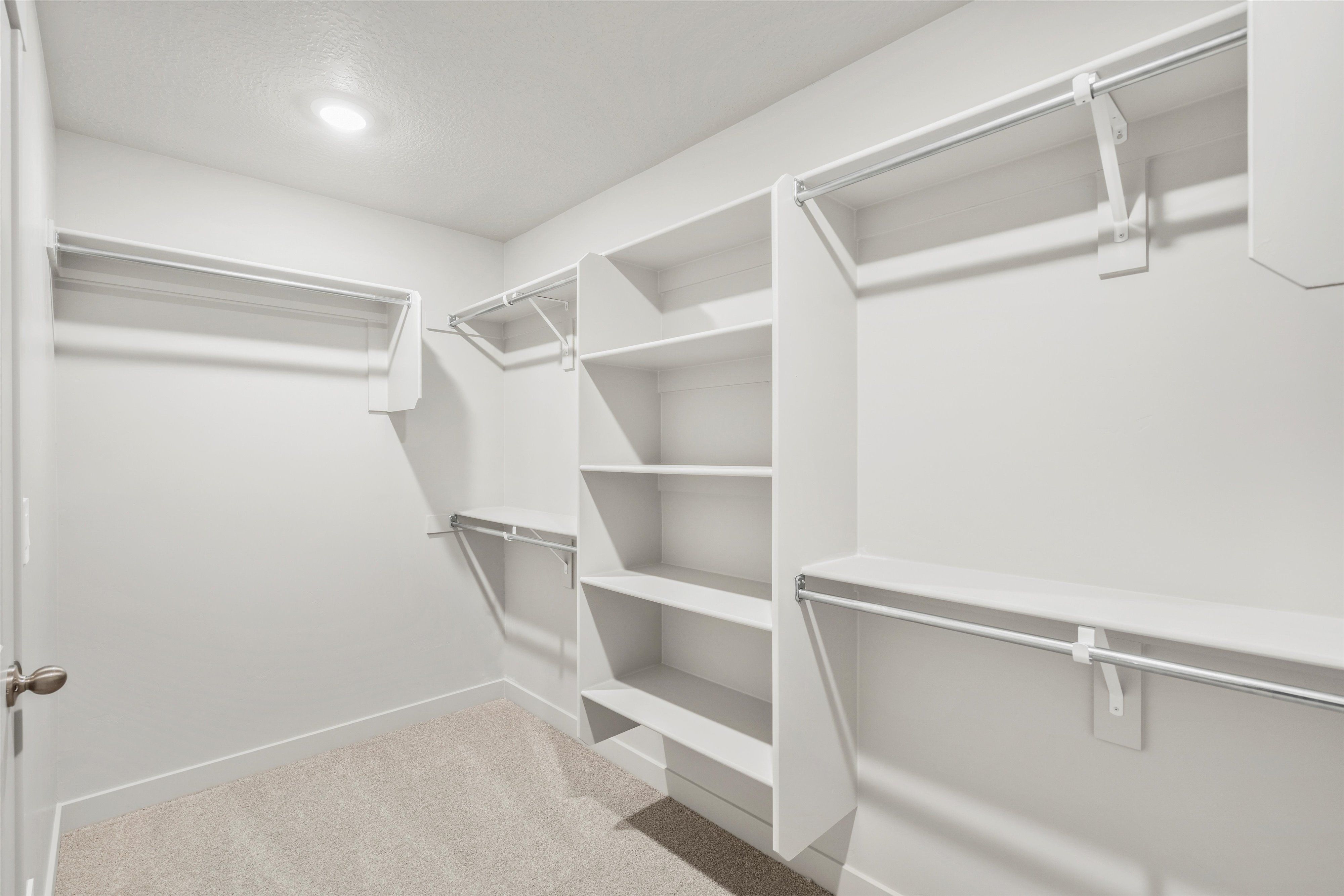 SLC_Willow_#4281_Walk-in-Closet_B_3438-Gina-St-Eagle-Mountain-UT.jpg