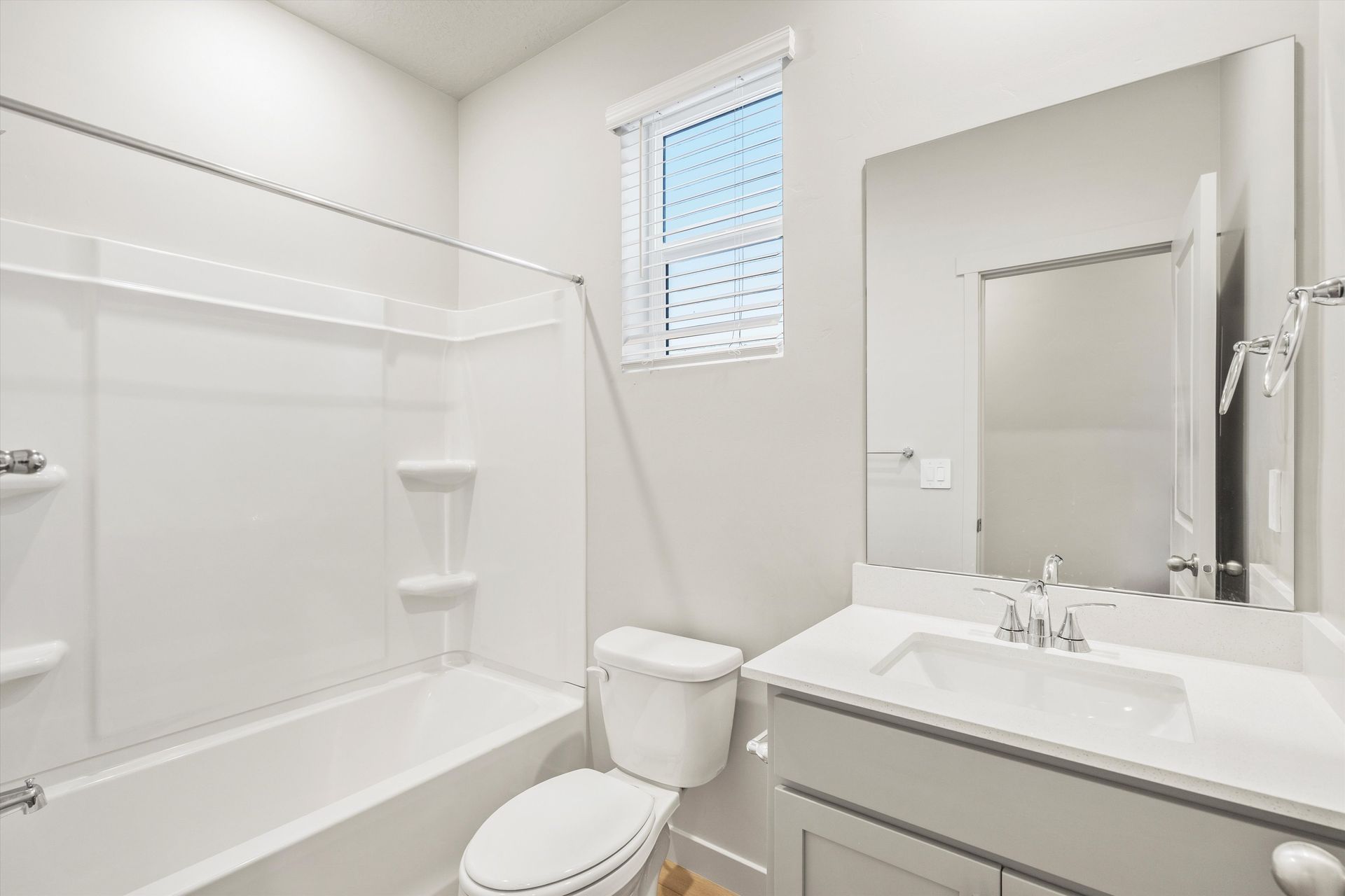 SLC_Willow_#4281_Bathroom_B_3438-Gina-St-Eagle-Mountain-UT.jpg