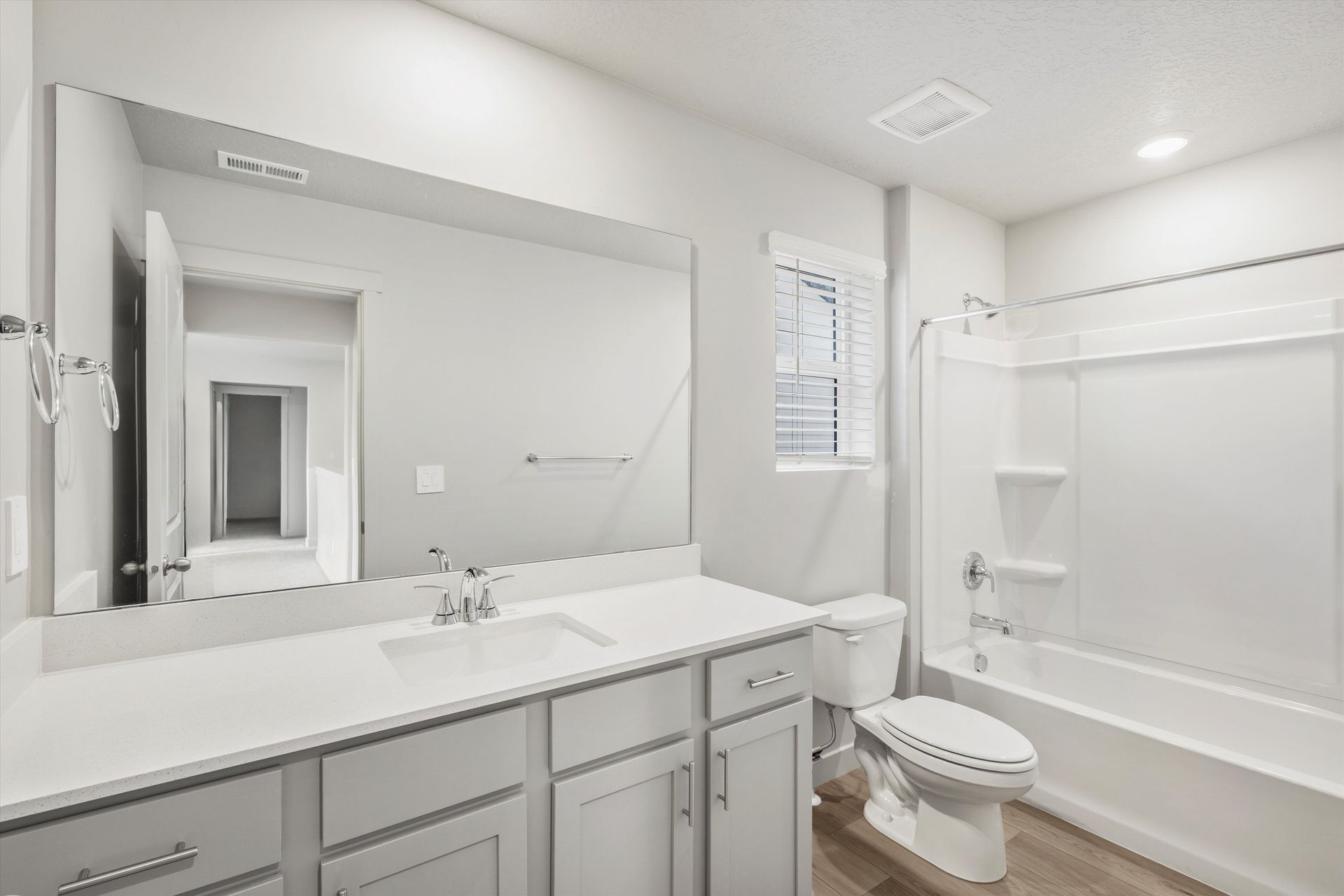 SLC_Willow_#4281_Bathroom_B_3438-Gina-St-Eagle-Mountain-UT.jpg