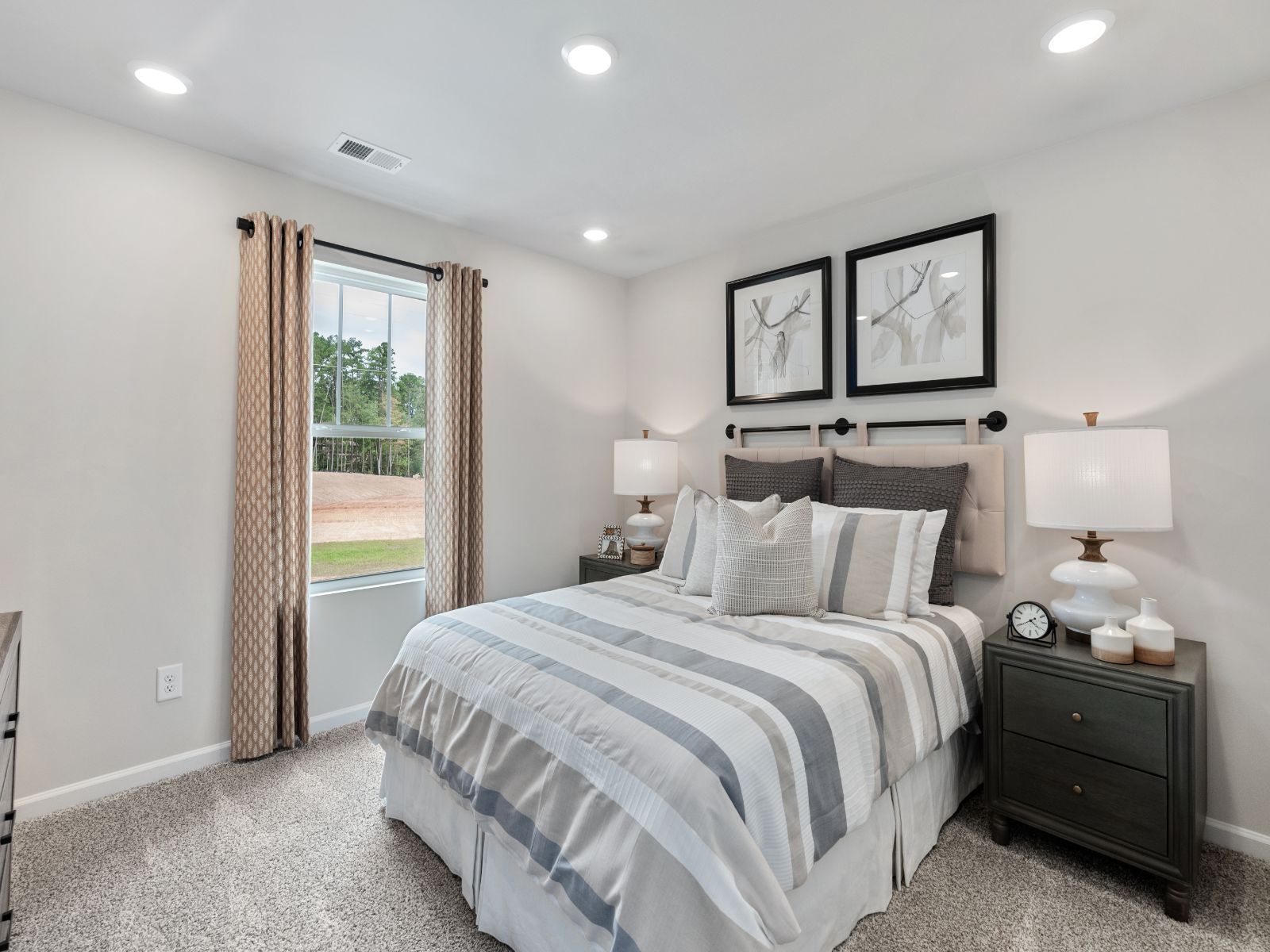 Secondary Bedroom