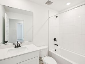 1740 DRAUGHTON DRIVE (Paloma)