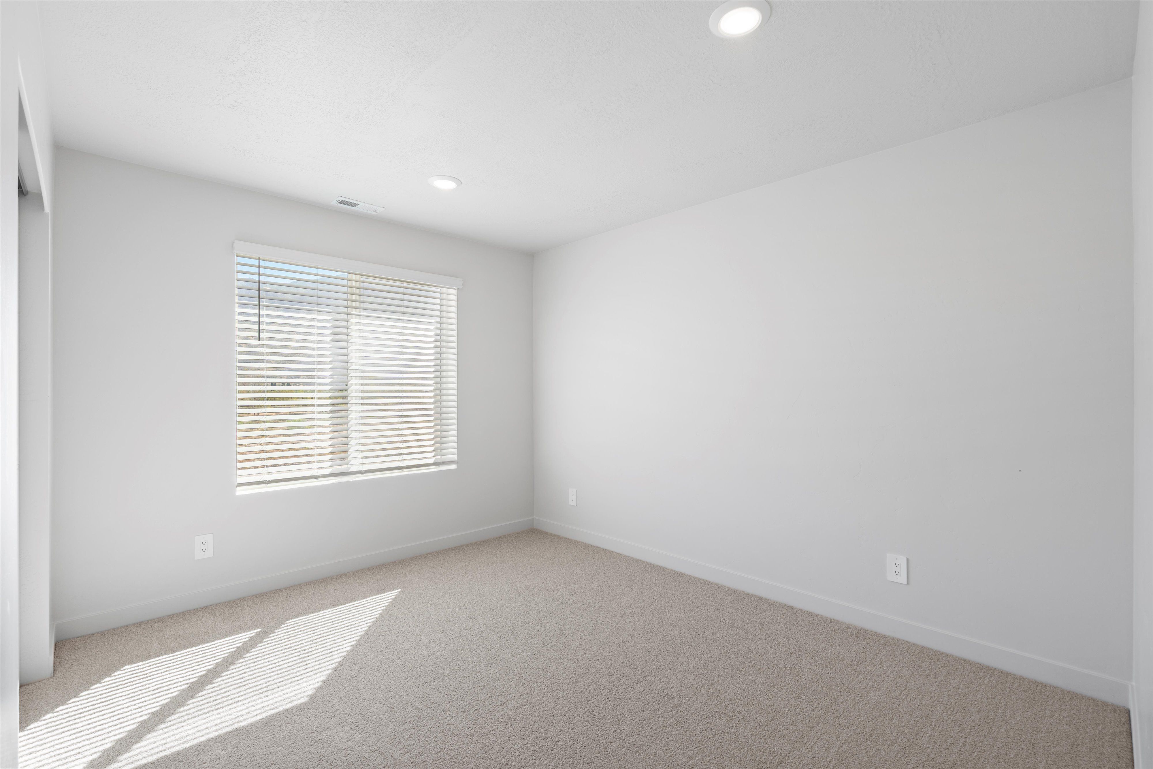 3146 W 3550 South Street. West Haven, UT 84401