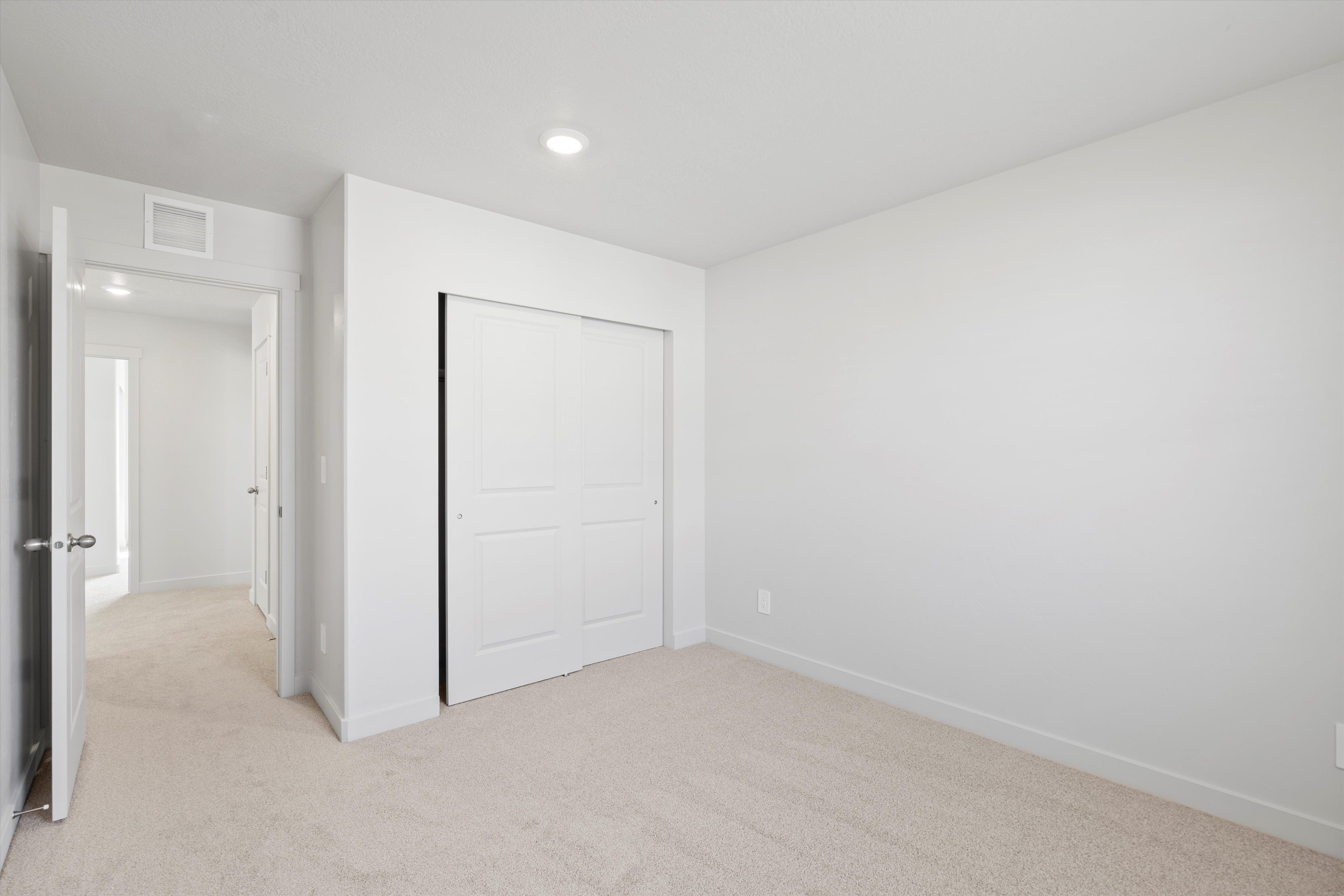 The Aspen floorplan interior image taken at a Meritage Homes community in Santaquin, UT.