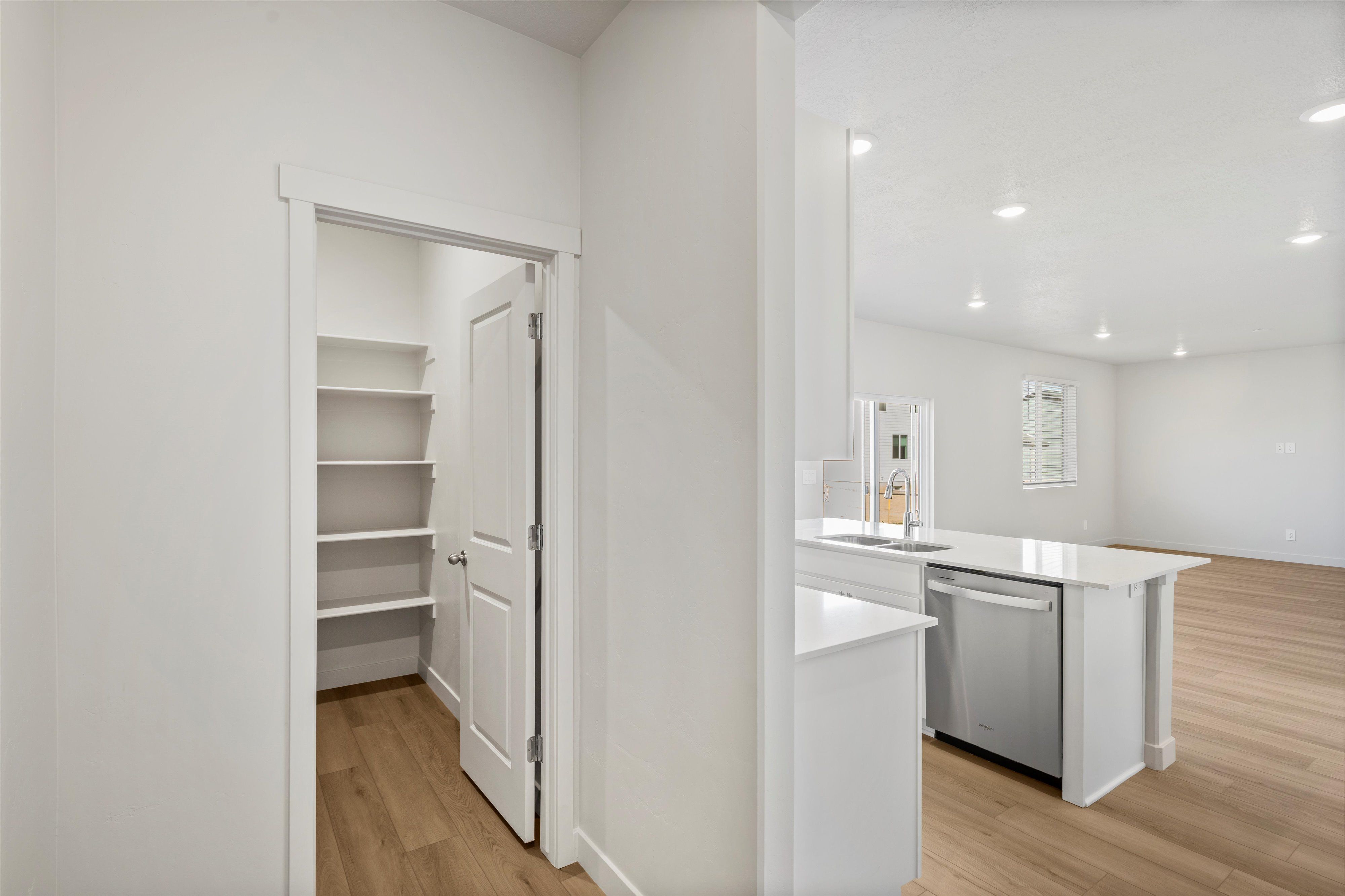 The Aspen floorplan interior image taken at a Meritage Homes community in Santaquin, UT.