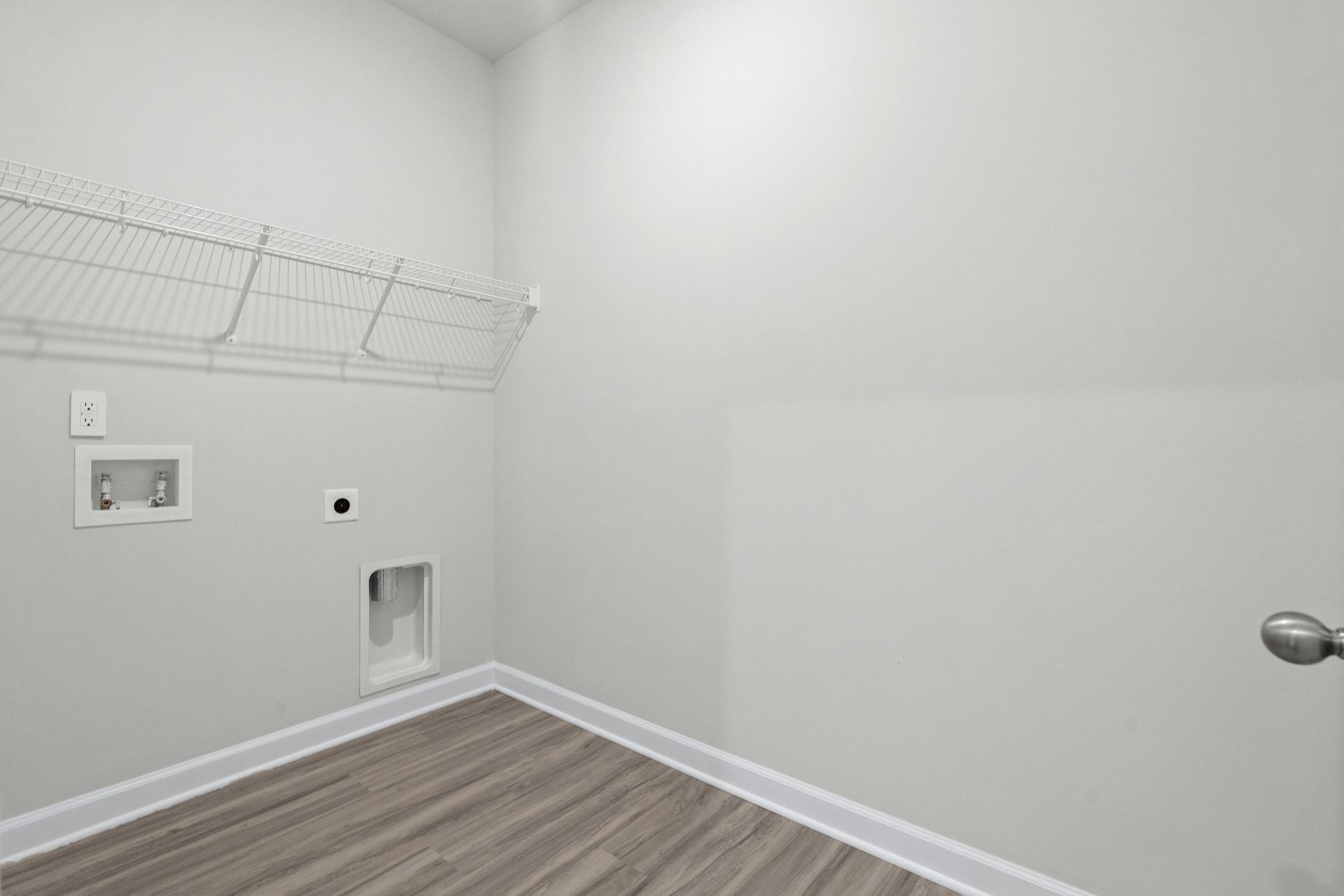 Photo shown is not of the actual home. Images are of a similar completed home and may display options or features not included.