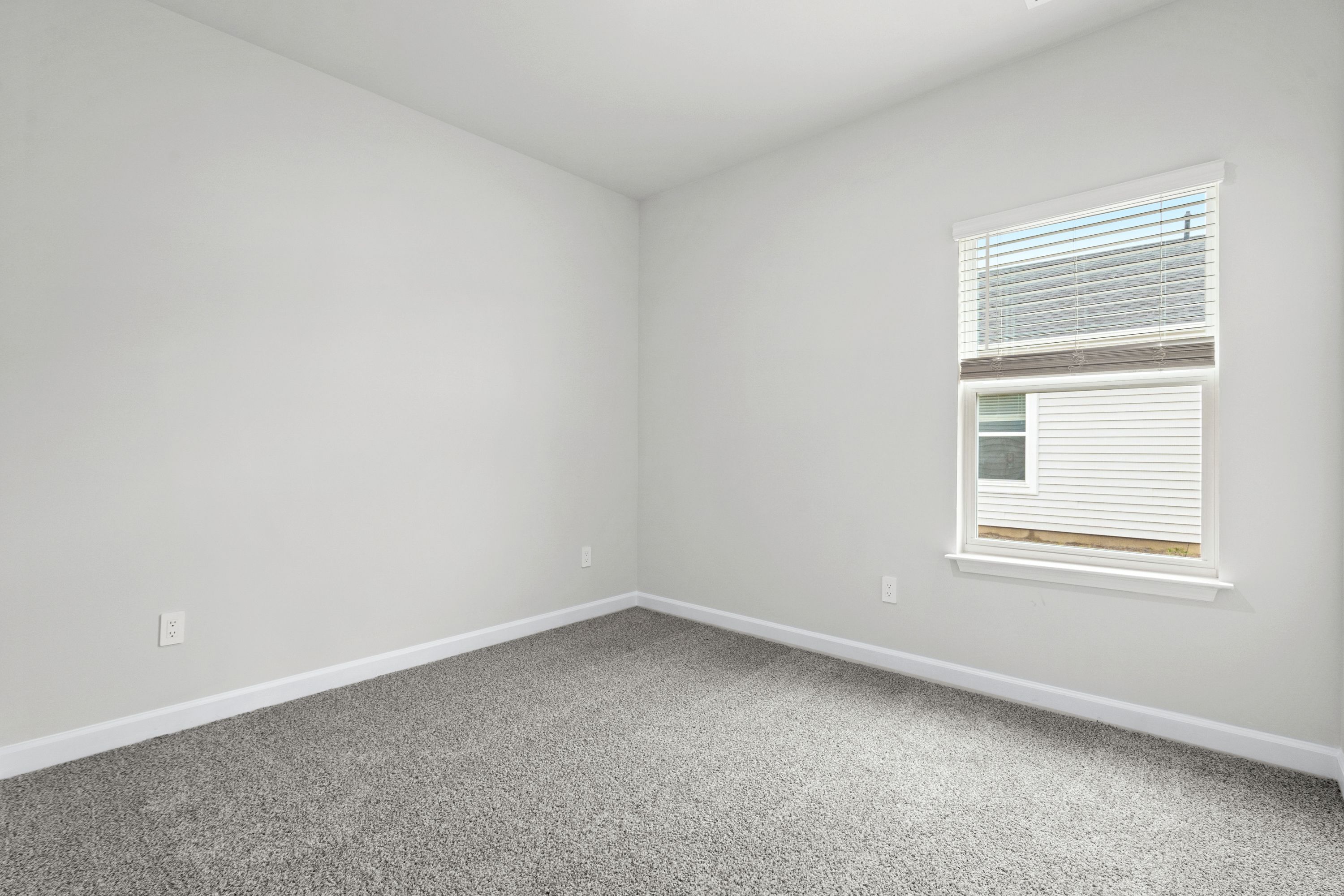Photo shown is not of the actual home. Images are of a similar completed home and may display options or features not included.