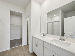 1740 COOLRIDGE PLACE (Foxglove)