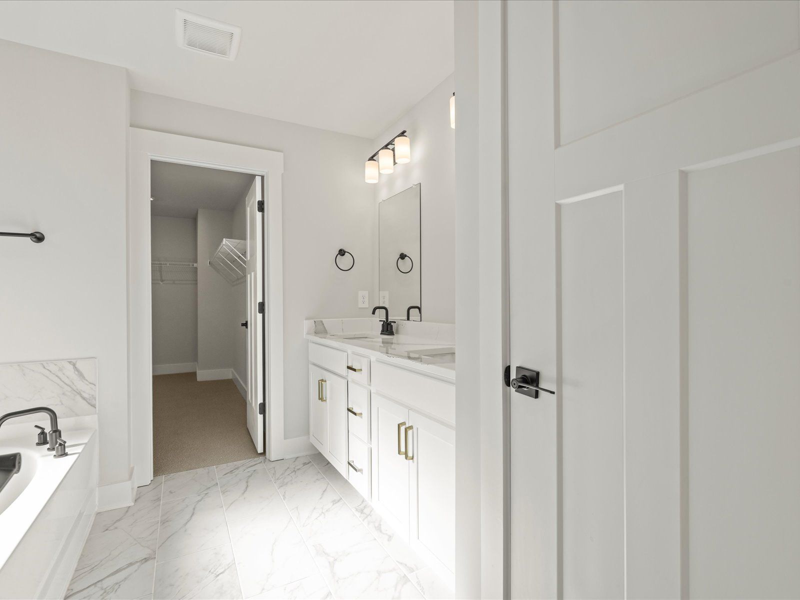 Welcome to the Brentwood floorplan at Riverwood Farm.