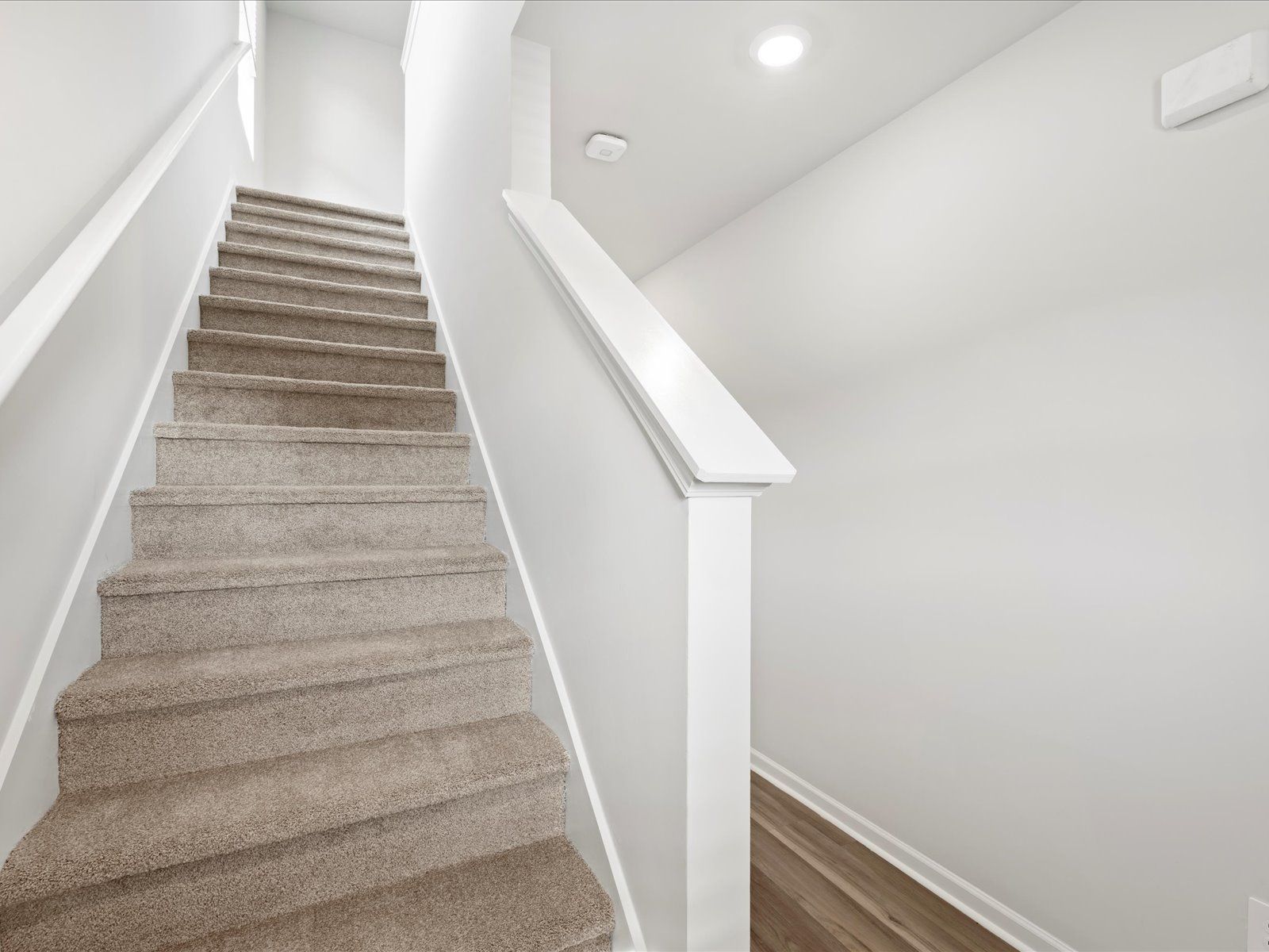 694 Cozy Bluff Road (Lennon)