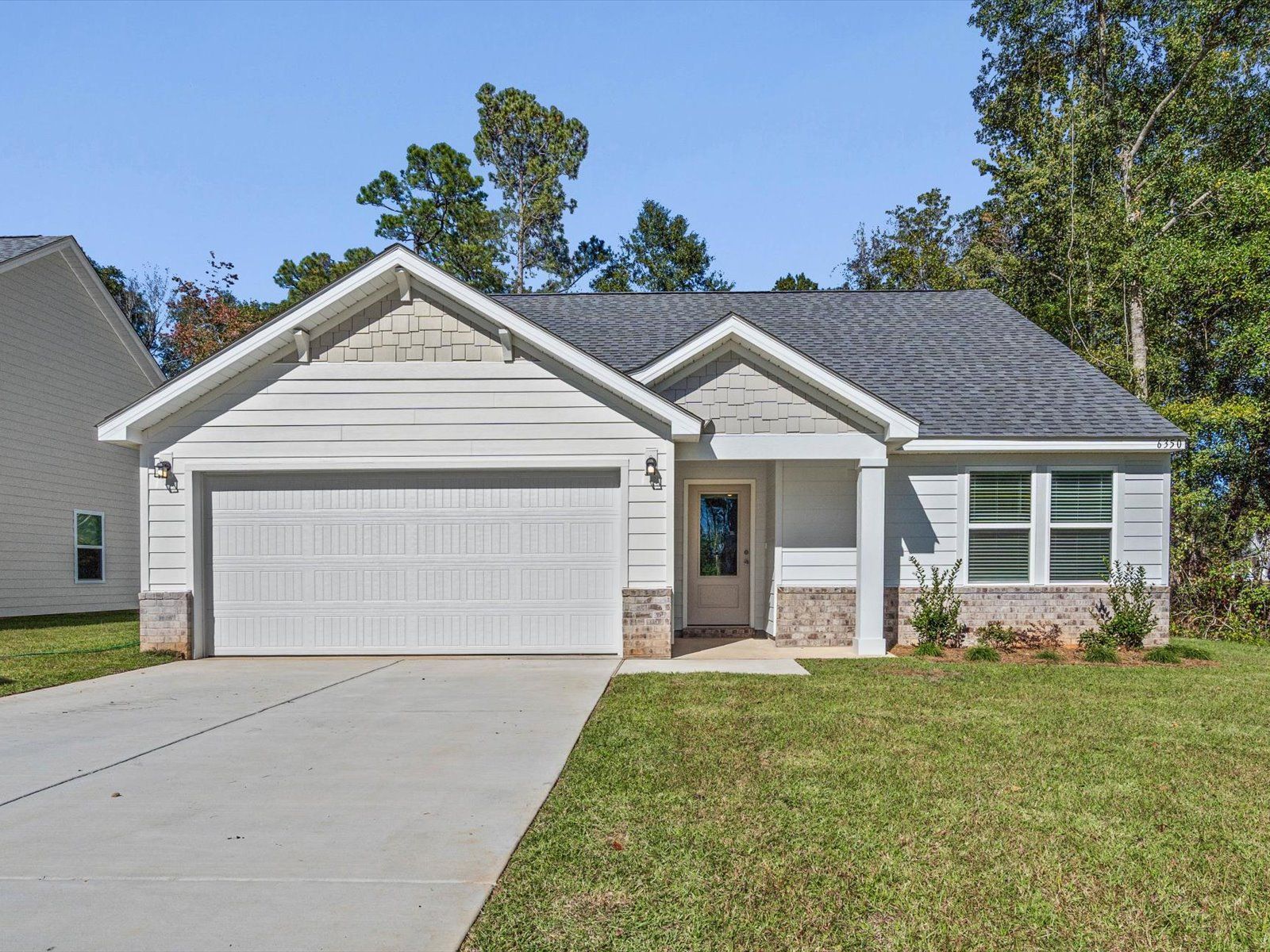 13516 Garland Road. Ocean Springs, MS 39564
