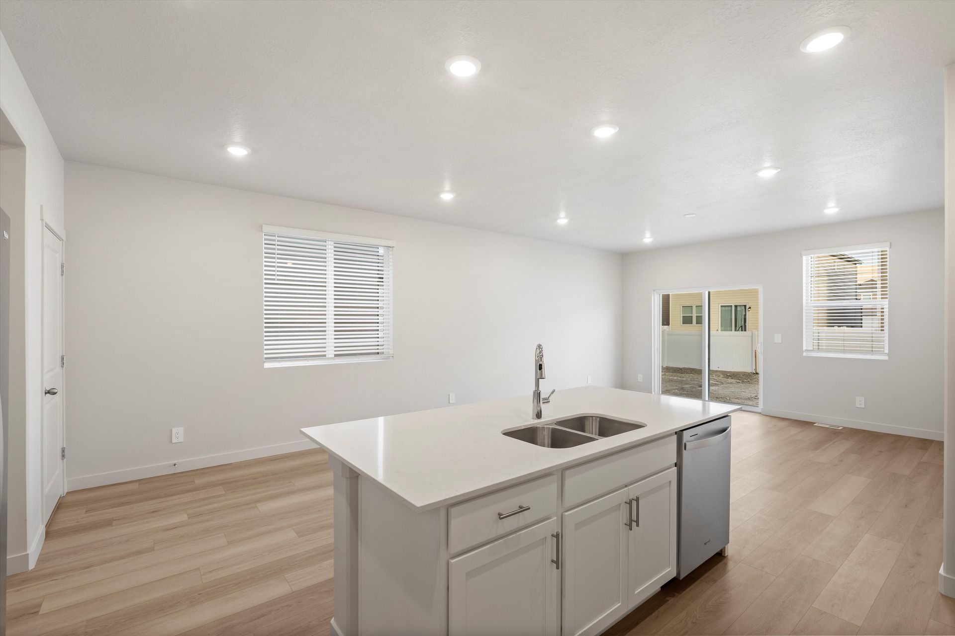 The Narrows floorplan interior image taken at a Meritage Homes community in Eagle Mountain, UT.