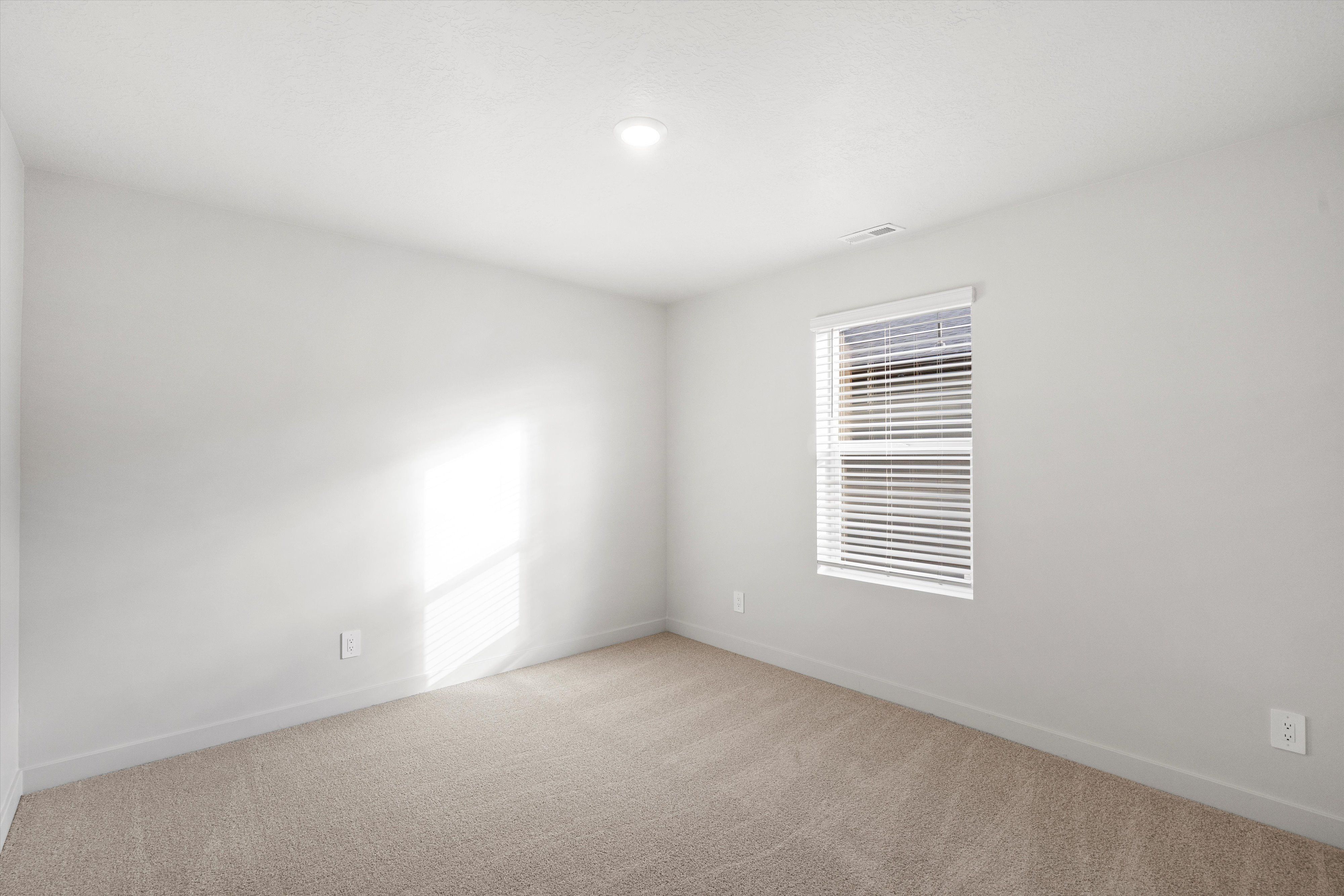 The Narrows floorplan interior image taken at a Meritage Homes community in Eagle Mountain, UT.