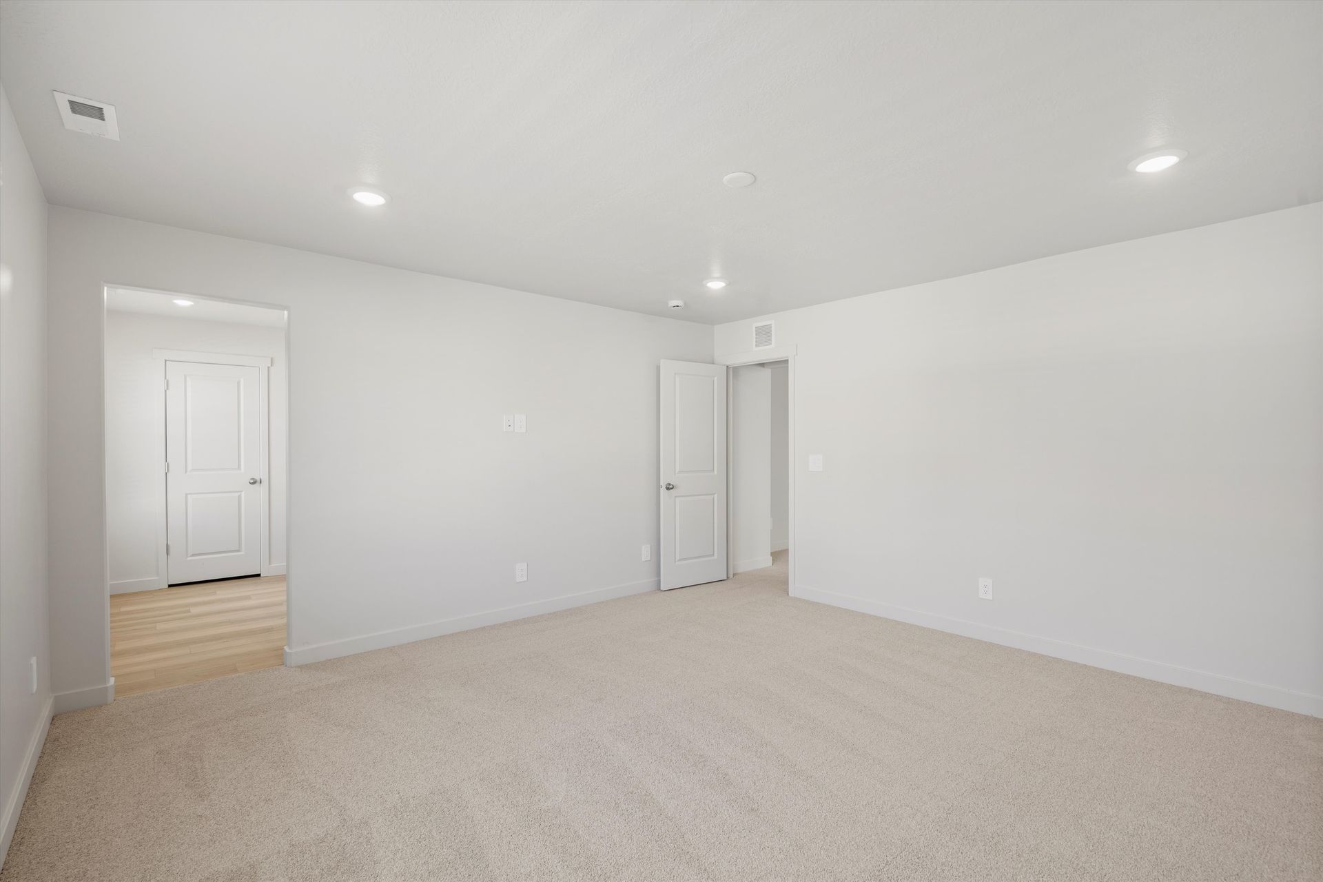 The Narrows floorplan interior image taken at a Meritage Homes community in Eagle Mountain, UT.
