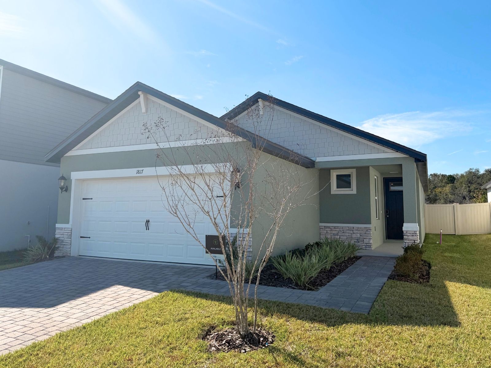 1817 BREKEY WAY (Acadia)