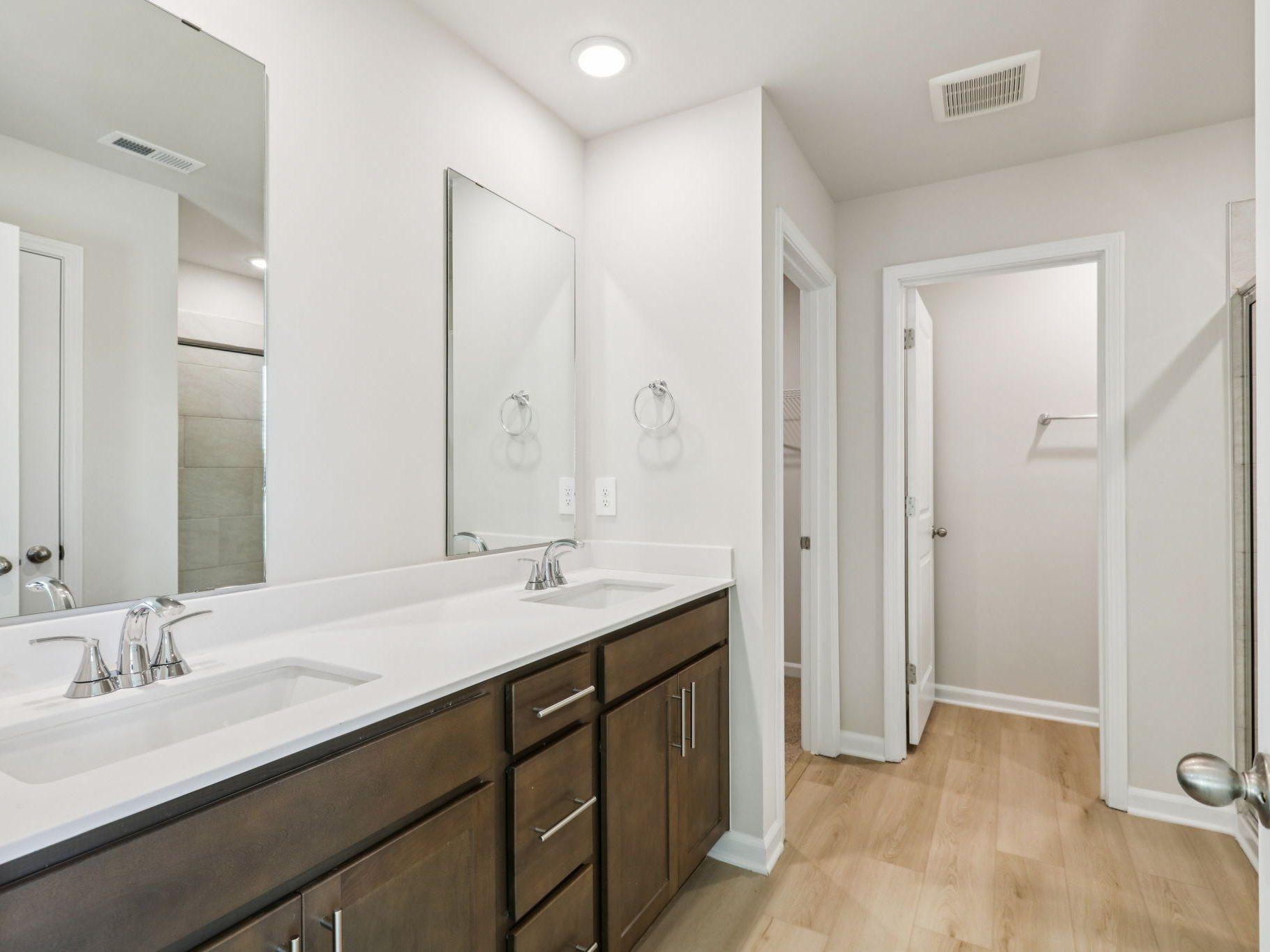 Primary bathroom in the Lennon floorplan at a Meritage Homes community in Garner, NC.