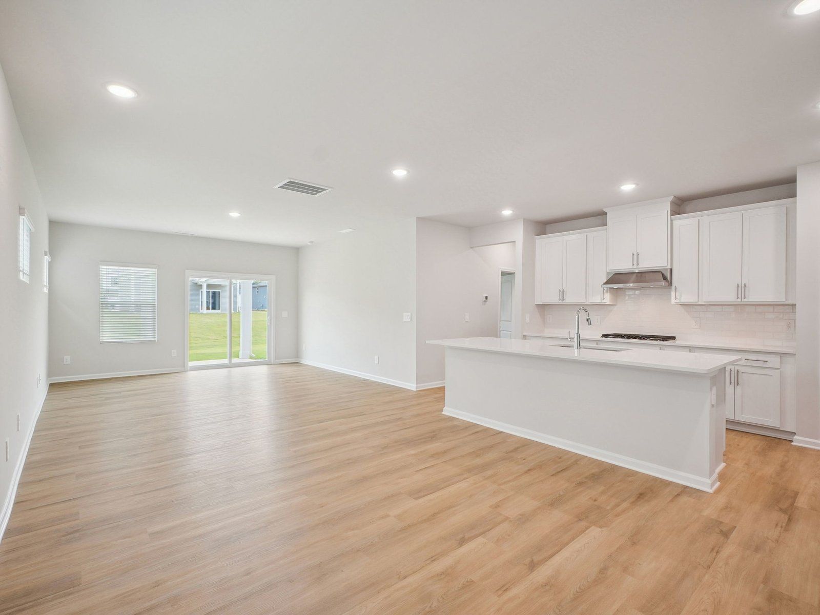 Dining area in the Paisley floorplan at a Meritage Homes community in Garner, NC.