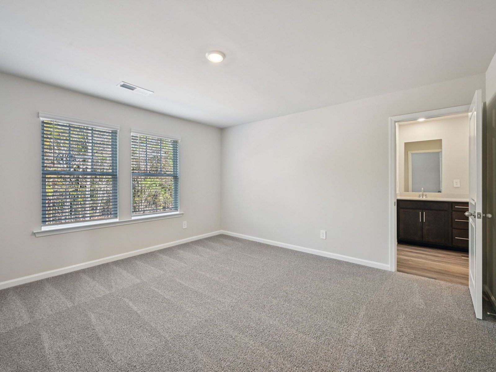 2135 Avalon Ridge. Conyers, GA 30013