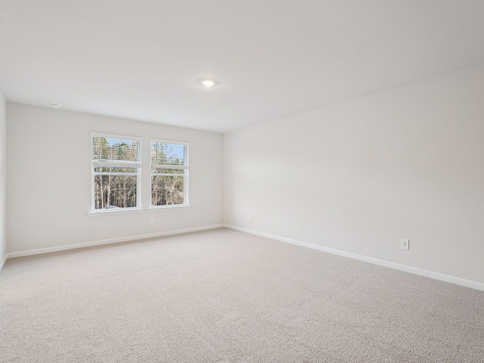 The Chatham floorplan with the Charm White interior package.