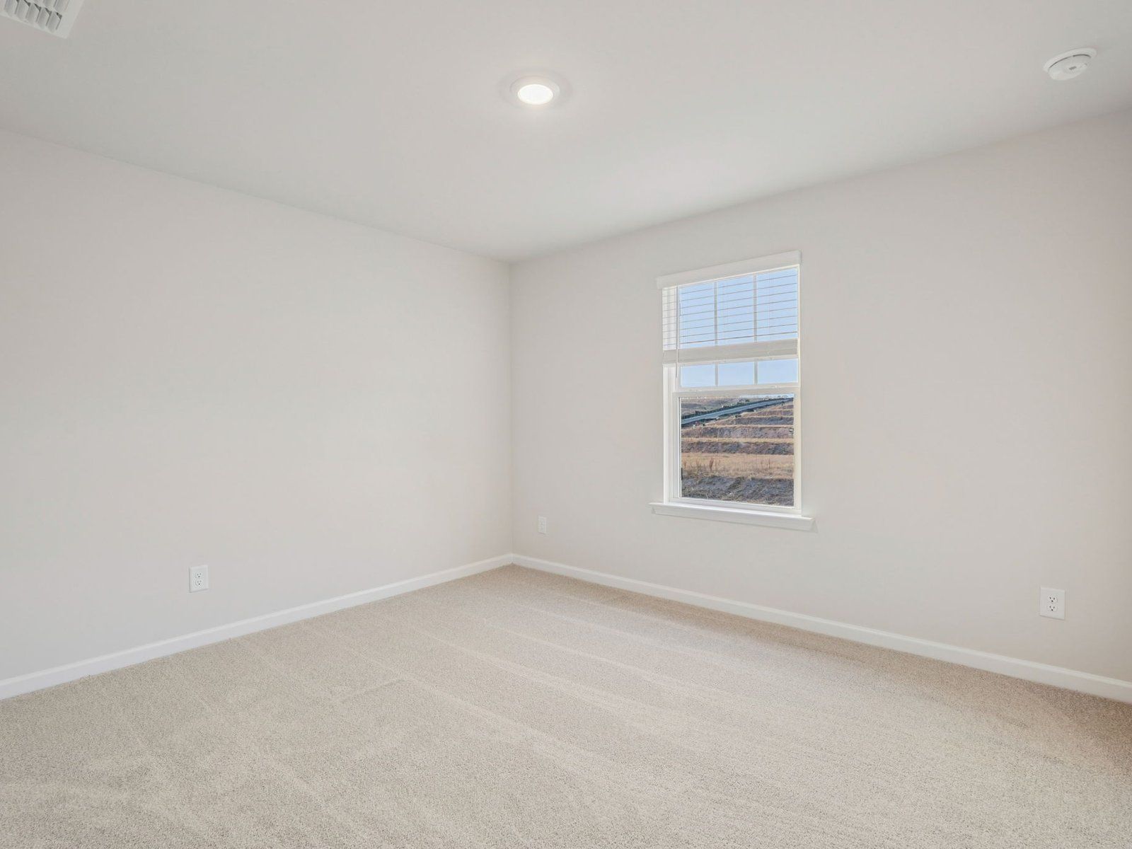 The Chatham floorplan with the Charm White interior package.