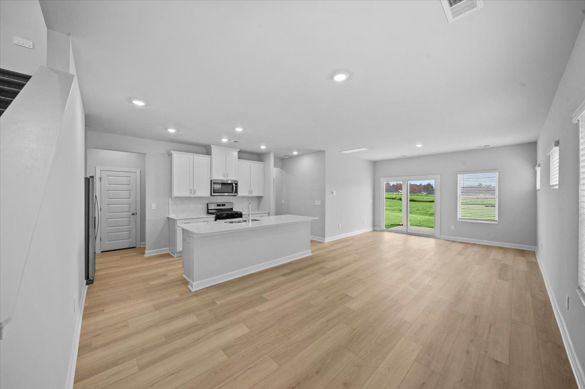 Roswell - The Farm at Wells Creek - Heritage Collection: Gray Court, South Carolina - Meritage Homes