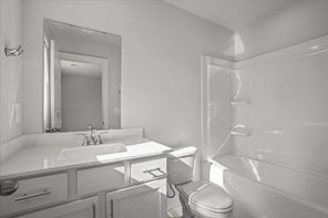 205 Tantalus Street (Johnson)