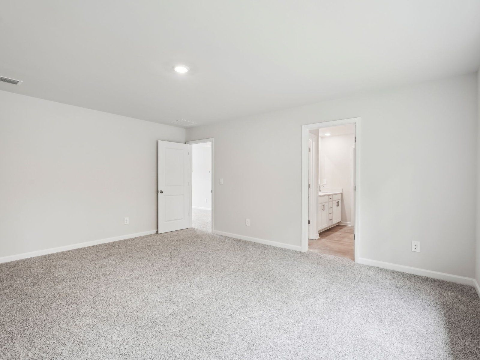 The Brentwood floorplan with the Elemental White Interior Package.
