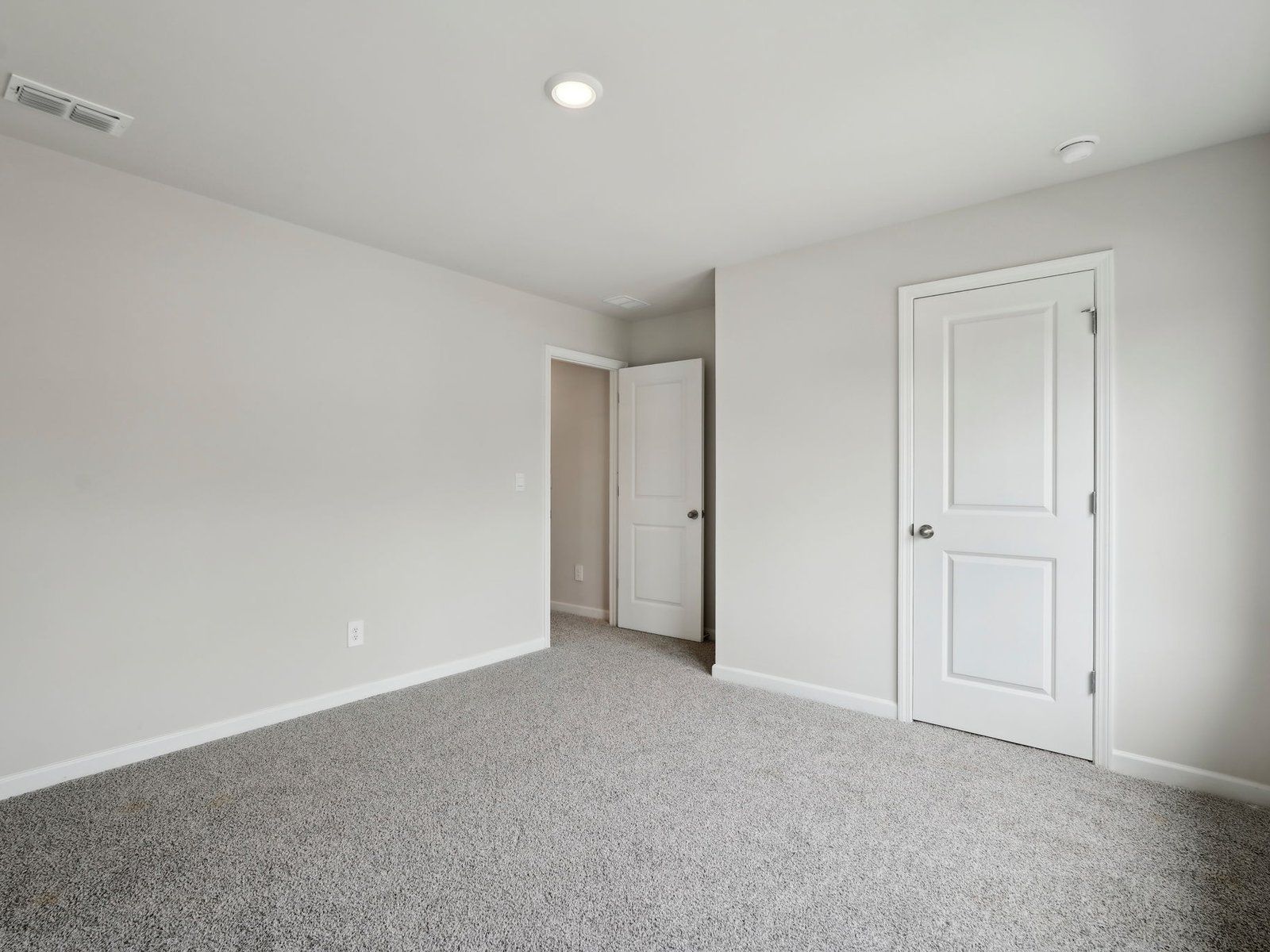 The Brentwood floorplan with the Elemental White Interior Package.