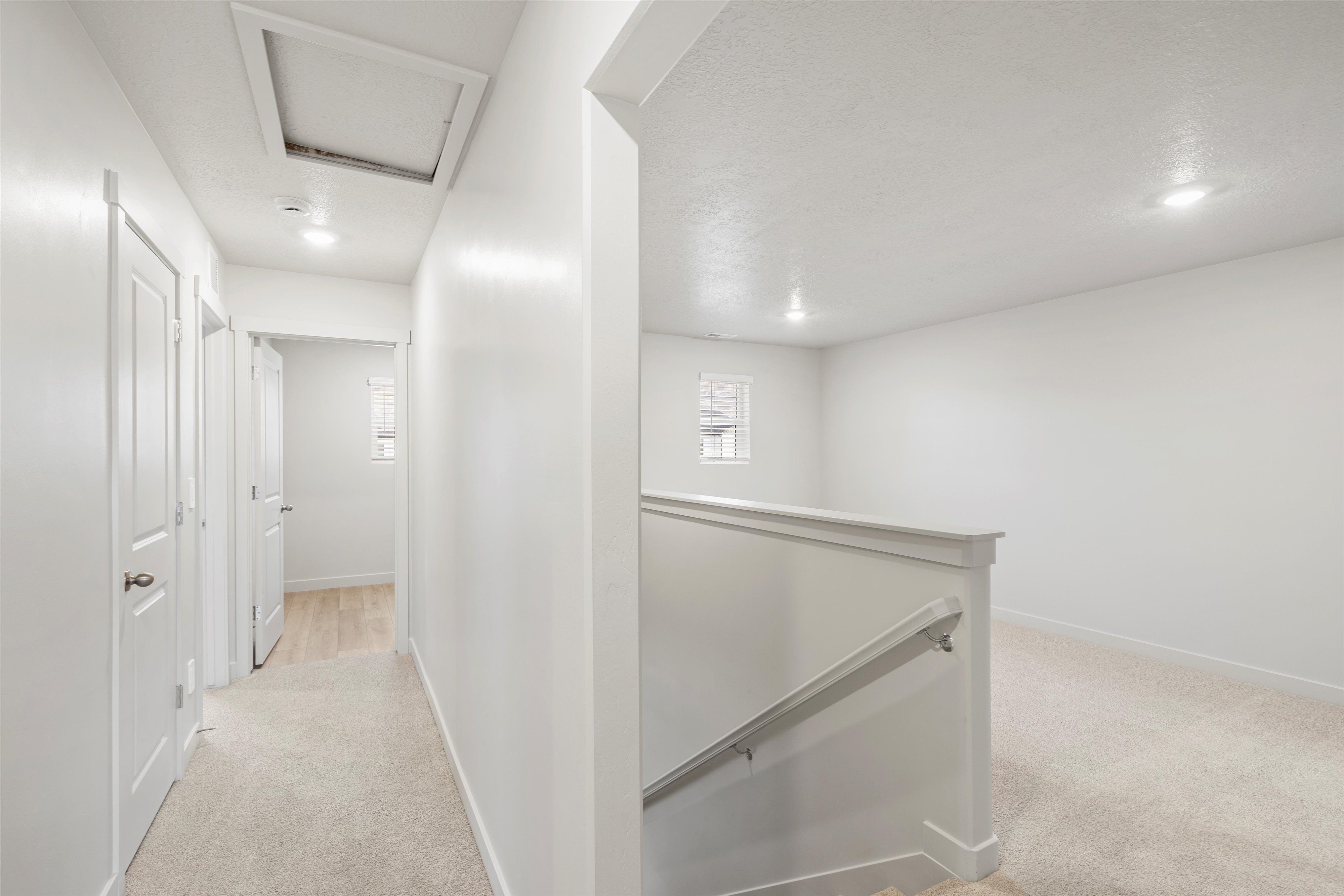 SLC_Pine_#4241_Laundry-Room_A_931-N-160-E-Santaquin-UT.jpg
