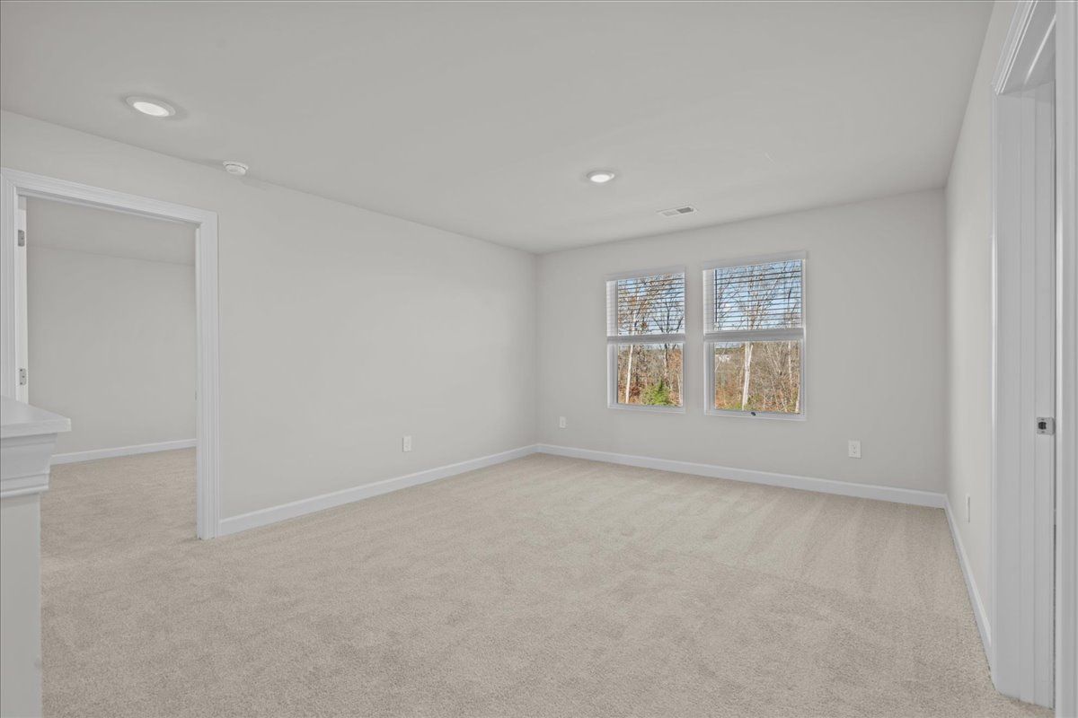 103 Gibbon Way (Dakota)