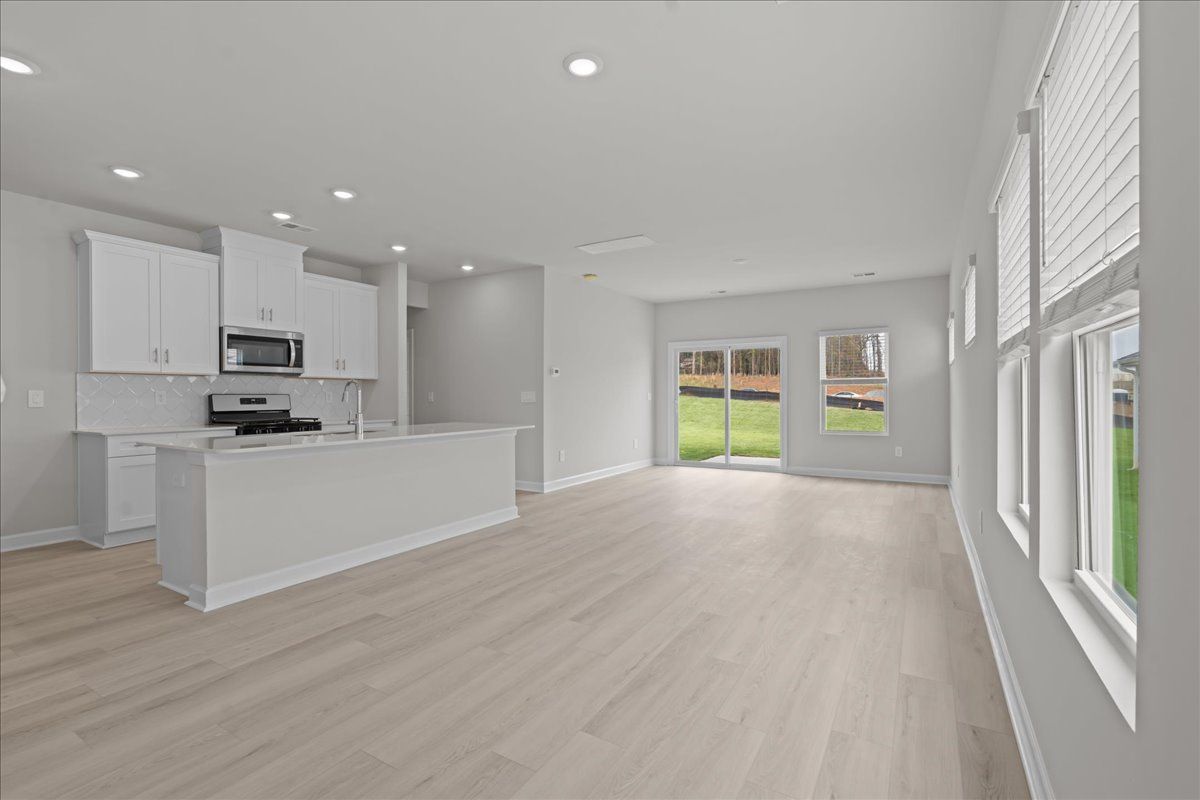 658 Cozy Bluff Road (Roswell)