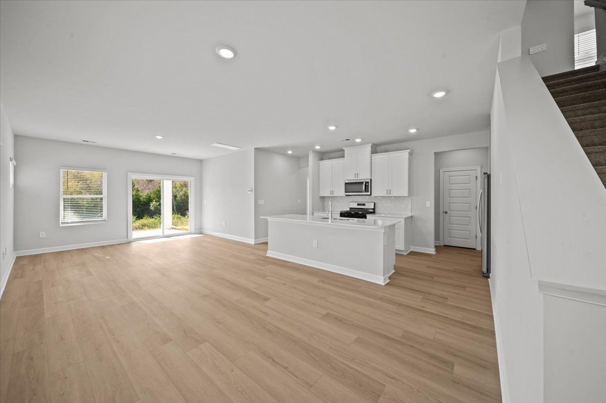 102 Longleaf Lane (Roswell)