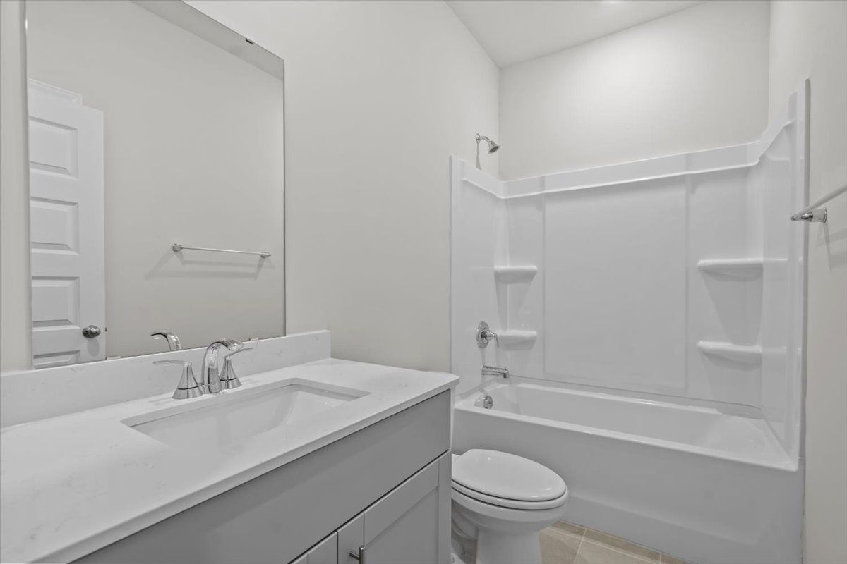 Welcome to the Chatham floorplan at Brayfield Manor - Signature Collection.