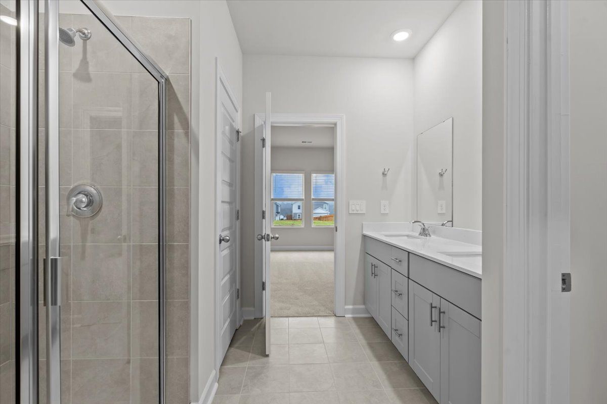 Welcome to the Chatham floorplan at Brayfield Manor - Signature Collection.