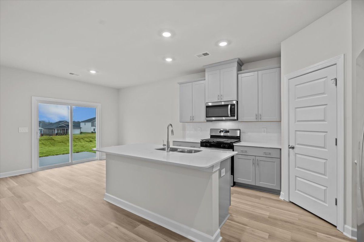 Welcome to the Chatham floorplan at Brayfield Manor - Signature Collection.