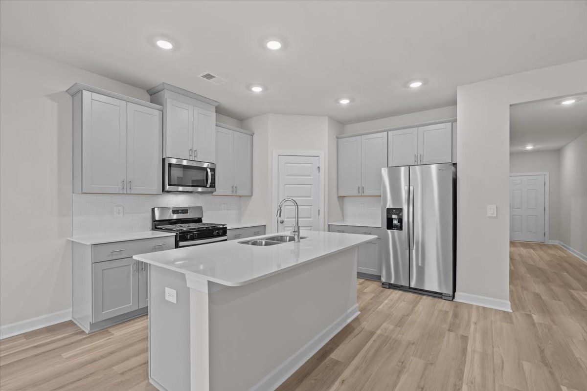 Welcome to the Chatham floorplan at Brayfield Manor - Signature Collection.