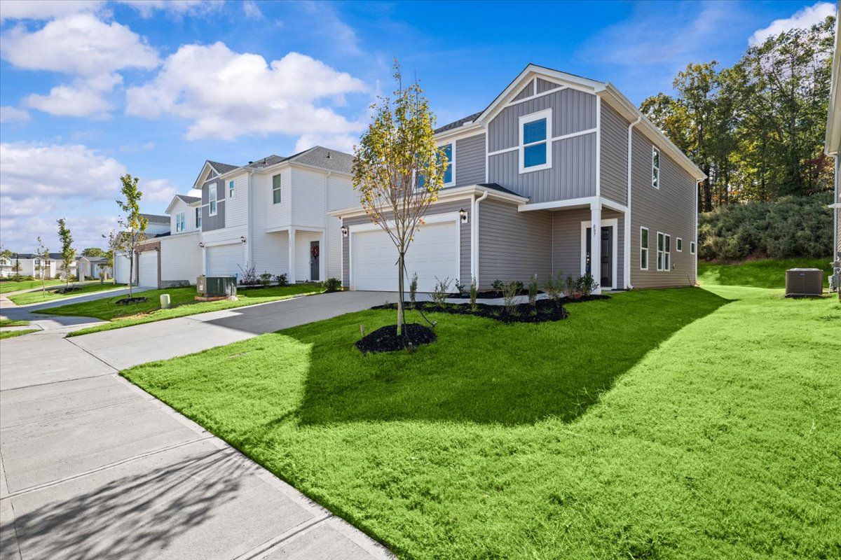 Roswell - Brayfield Manor - Heritage Collection: Wellford, South Carolina - Meritage Homes