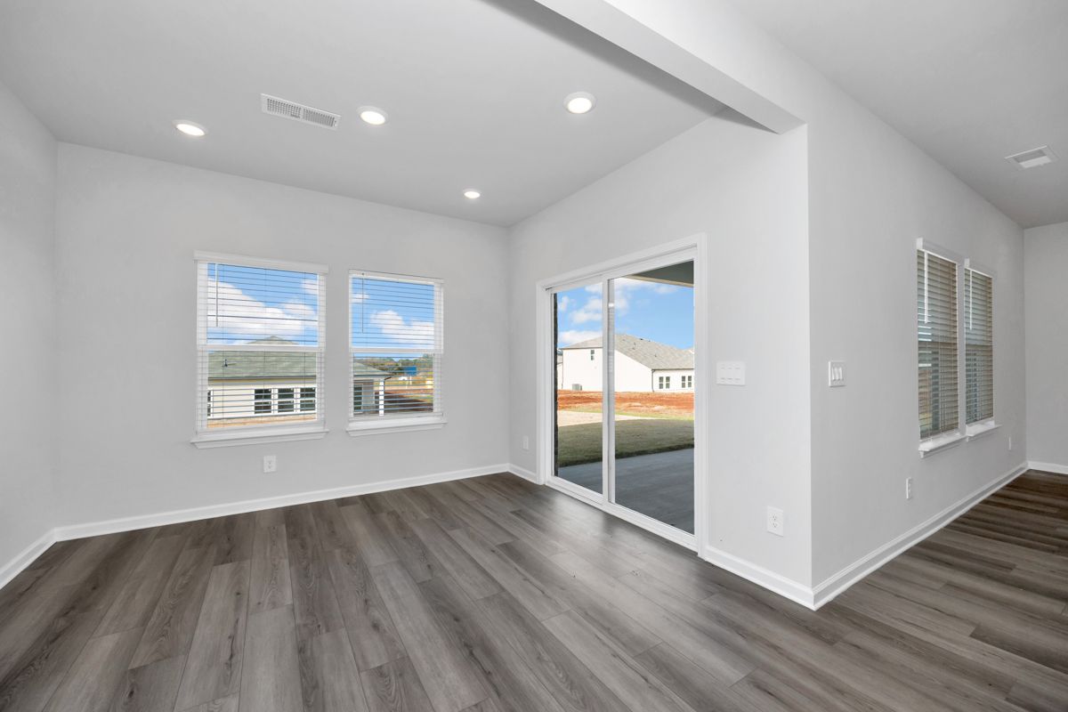 8211 Huspa Avenue (Dallas)