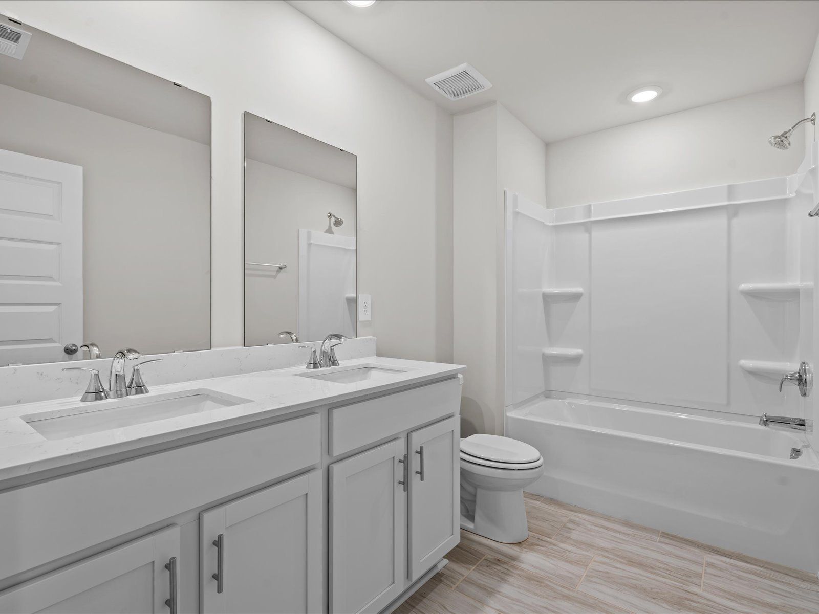 406 GRANBY TRAIL (Dakota)