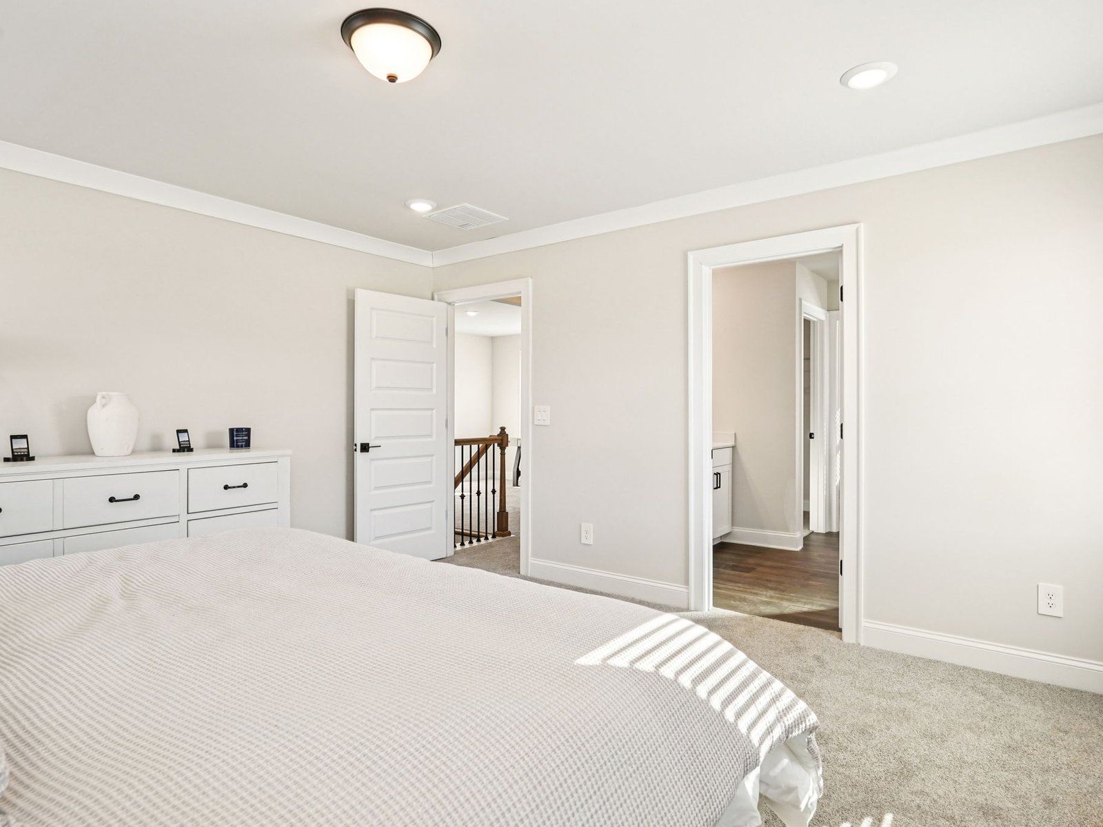 5010 Paravicini Place (Dallas Basement)