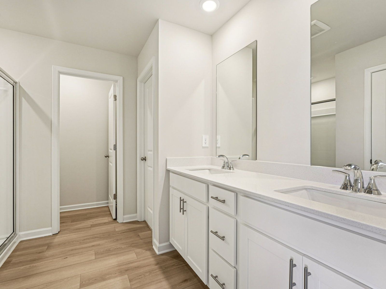 2845 Aralynn Way (Lennon)