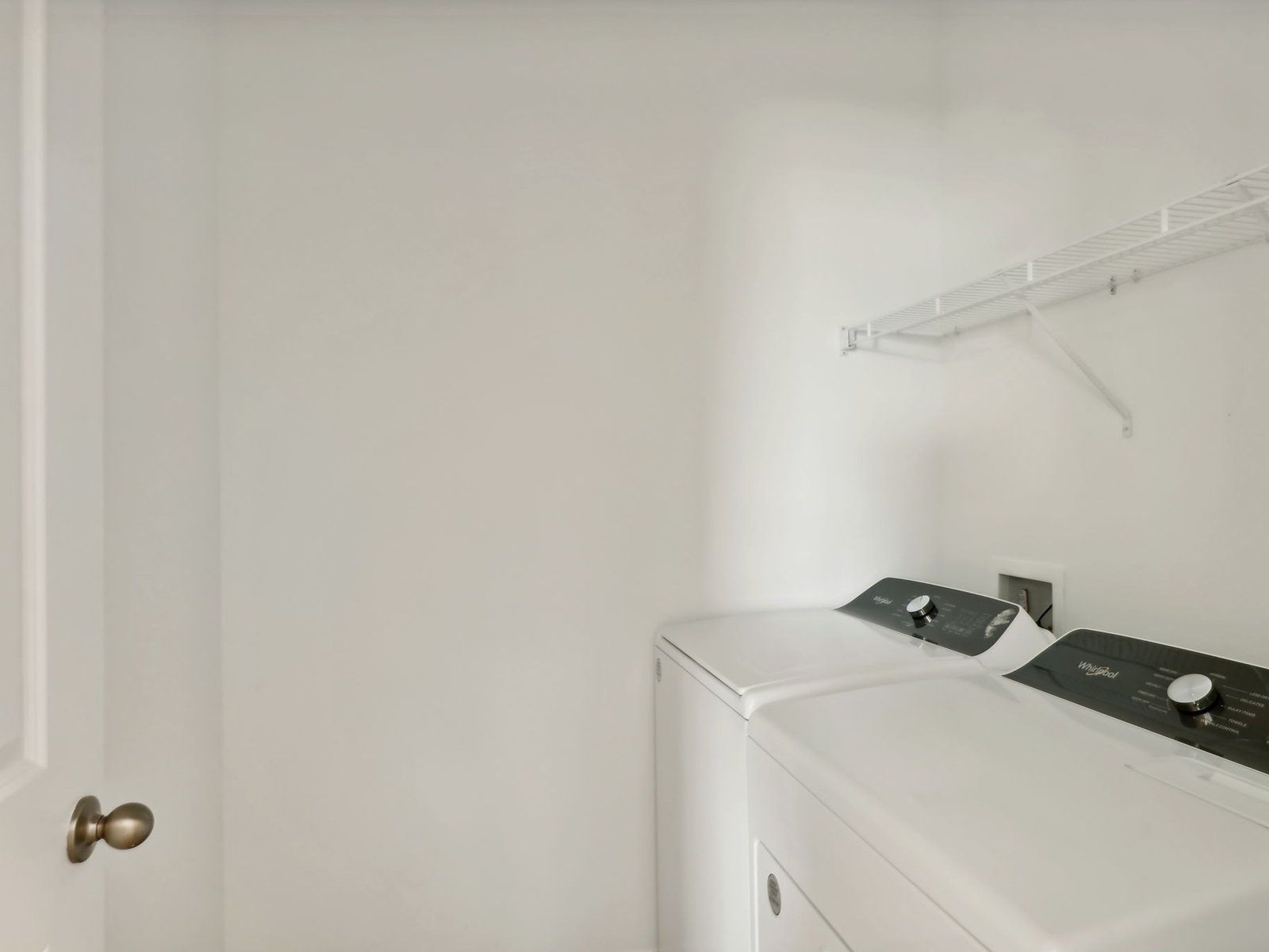 Daphne - Lakes at Bella Lago - Signature Series: Green Cove Springs, Florida - Meritage Homes