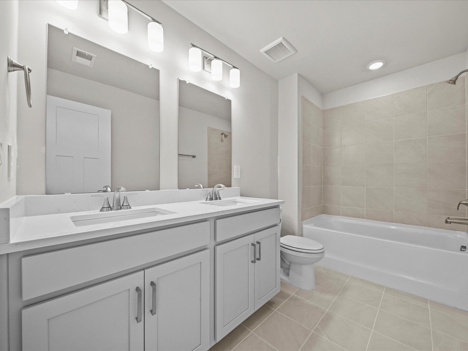 Welcome to the Dakota floorplan at Cedar Shoals - Signature Collection.