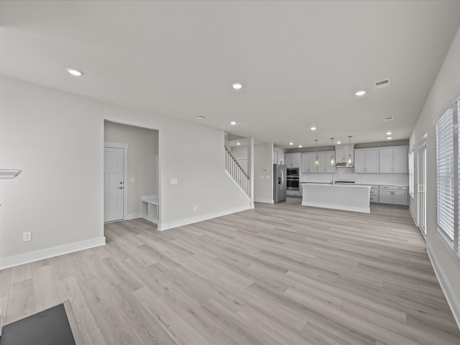 Welcome to the Dakota floorplan at Cedar Shoals - Signature Collection.