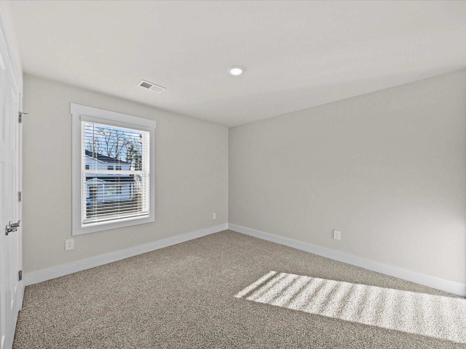 Welcome to the Dakota floorplan at Cedar Shoals - Signature Collection.
