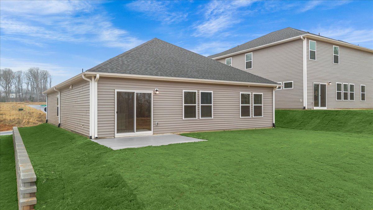 Welcome to the Buchanan floorplan at Collier Ridge.