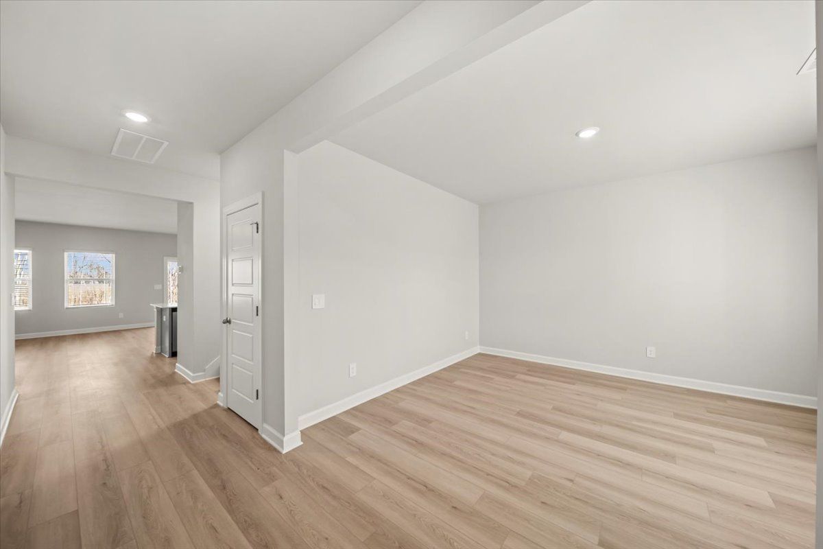 Flex Room