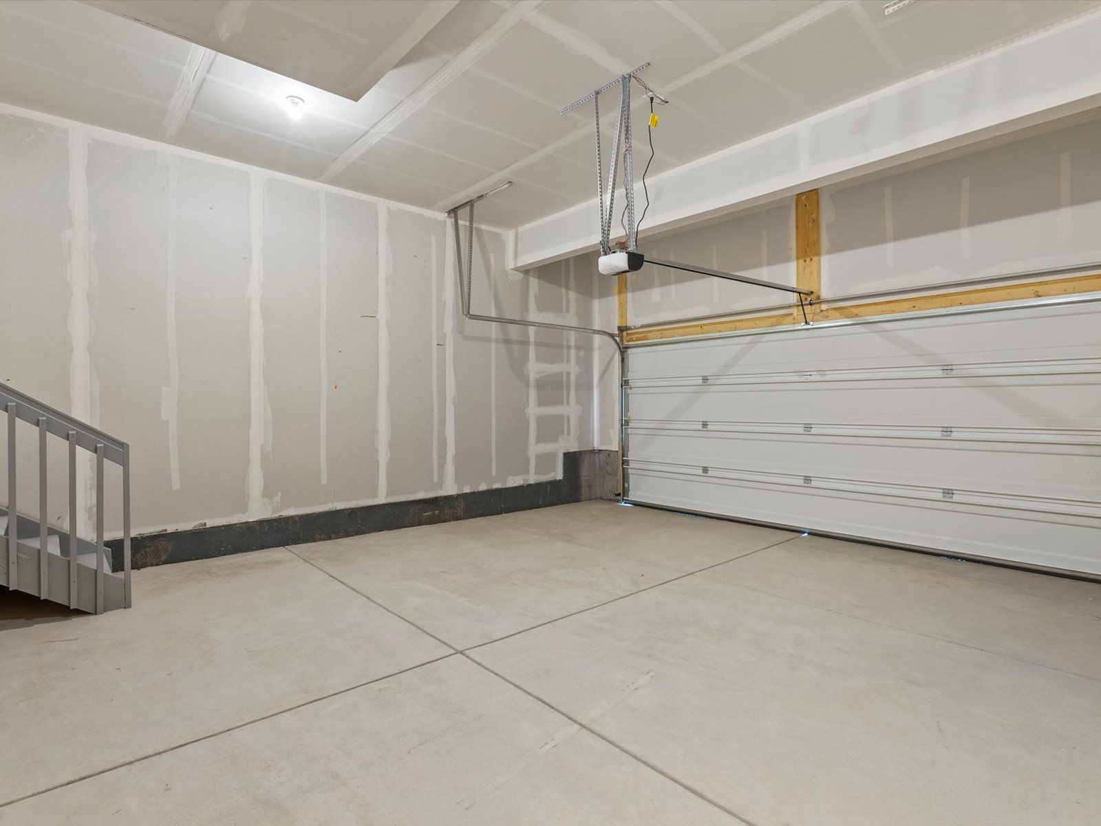 13290 Valley Peak Dr