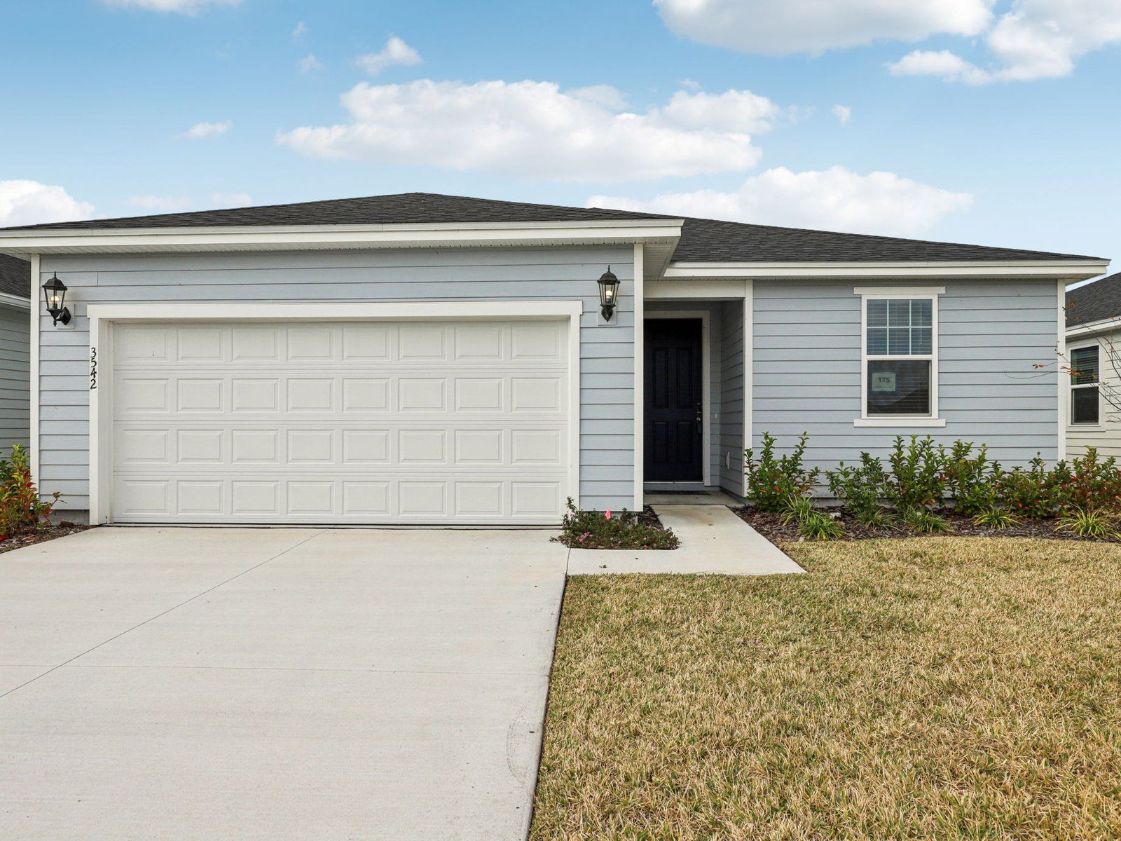 Daphne - Lakes at Bella Lago - Signature Series: Green Cove Springs, Florida - Meritage Homes